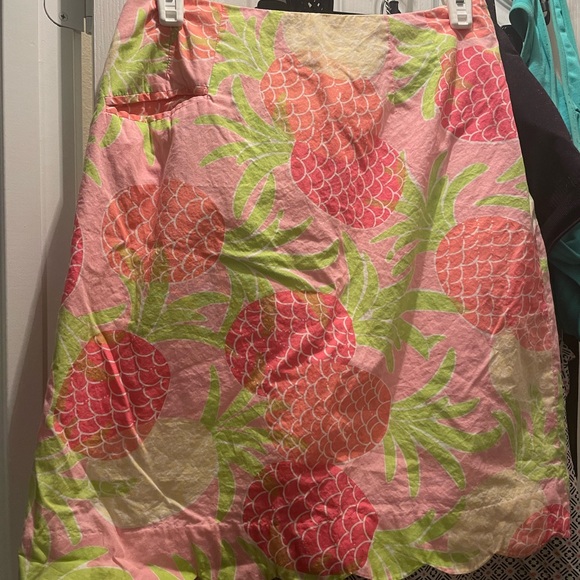 Lily Pulitzer pink pineapple skirt short size 4 - Picture 2 of 12